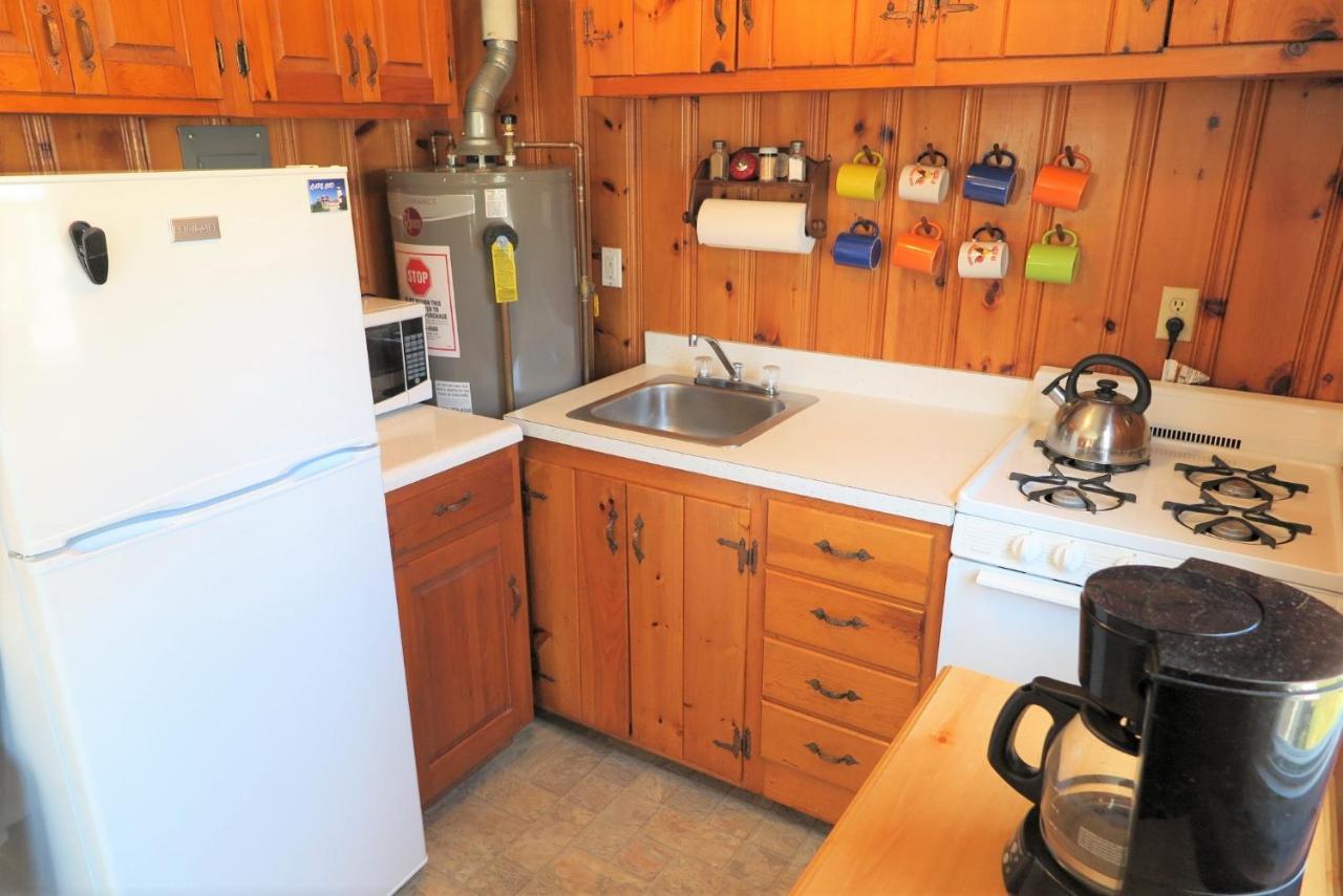 2 Minute Walk To Beach, Cape Cod Escape Dennisport Exterior photo