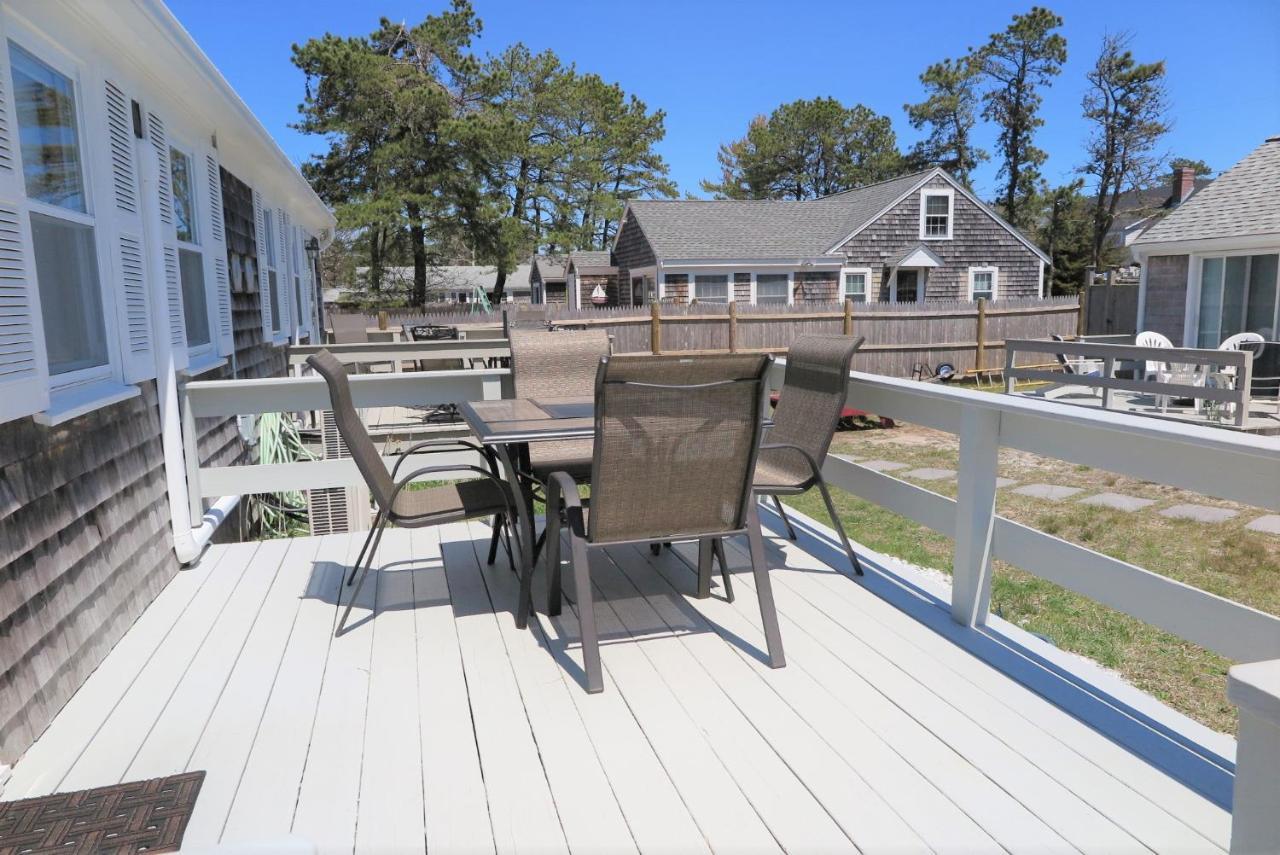 2 Minute Walk To Beach, Cape Cod Escape Dennisport Exterior photo